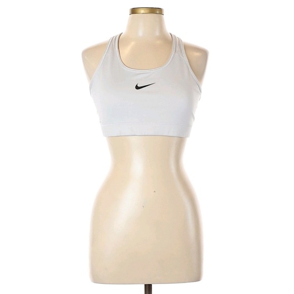 Nike | Sports Bra - Picture 2 of 3